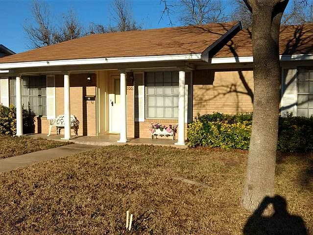 1st image of 1001 Melrose Dr