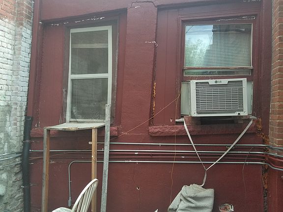 3rd image of 540 N Lafayette St