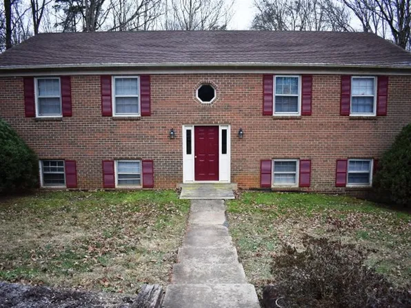154 Lee Place, 154 Lee Pl APT D, Lynchburg, VA 24502
