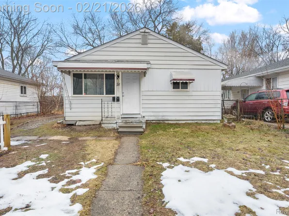 37 E Brooklyn Ave, Pontiac, MI 48340