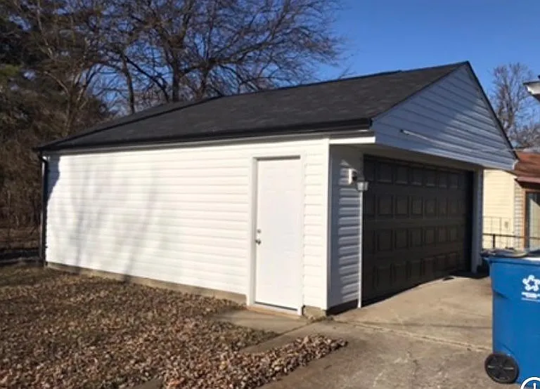1201 Reedsdale Rd — Photo 3