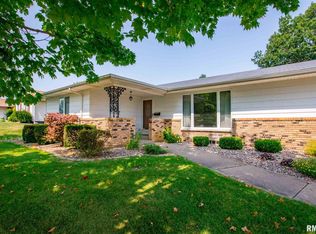 603 SW 9th St, Aledo, IL 61231