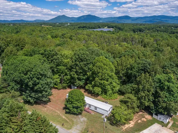 1742 Shiloh Church Rd, Bedford, VA 24523