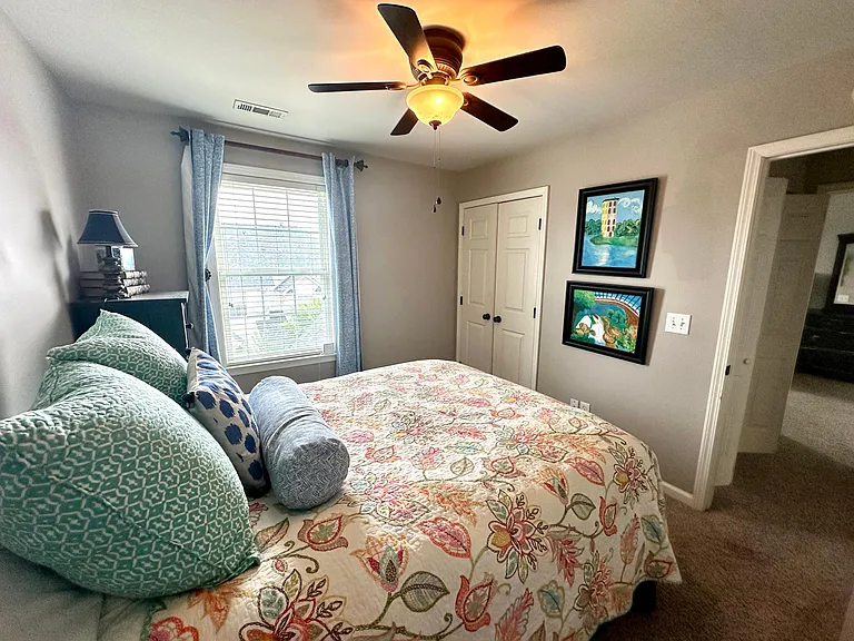 614 Glassyrock Ct — Photo 28