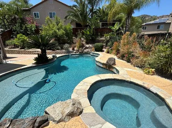 8634 Hunt Canyon Rd, Corona, CA 92883