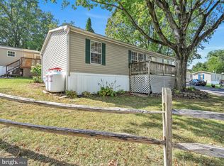 26 Earl Ln, Lititz, PA 17543