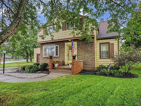 3rd image of 2020 Tuscarora Rd