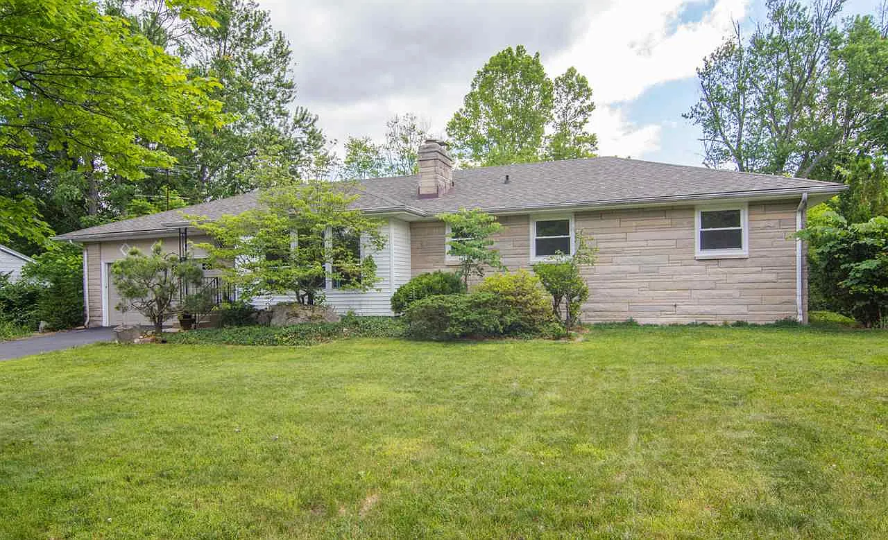 532 N Kerry Dr photo 1