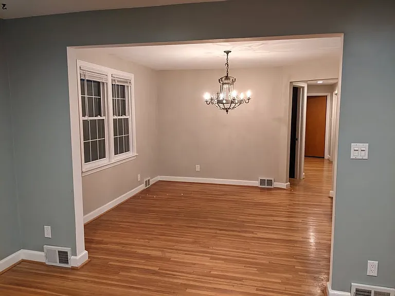 71 Delham Ave #LWR — Photo 12
