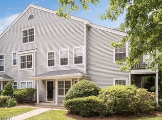 1318 Paddington Rd, Mahwah, NJ 07430