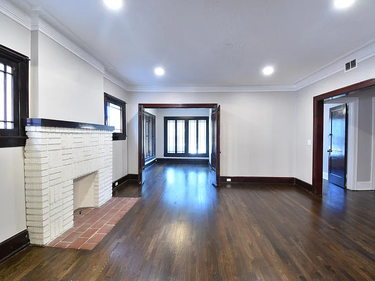 11829 Clifton Blvd #2 — Photo 12