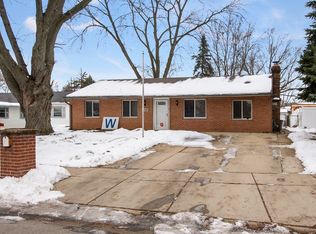 112 Seabury Rd, Bolingbrook, IL 60440