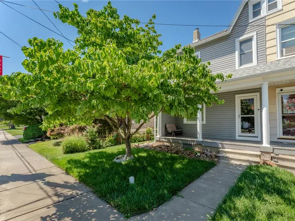 621 Broad St, Tatamy, PA 18085
