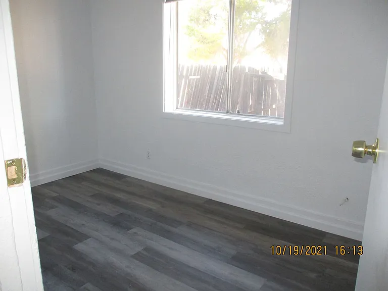 540 North Ave — Photo 25