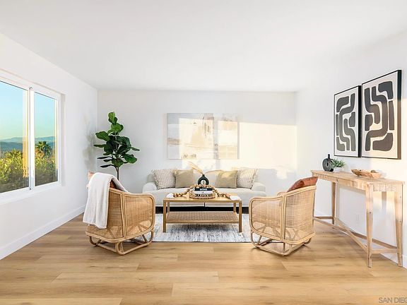 3rd image of 3606 Vista Rey Unit 9