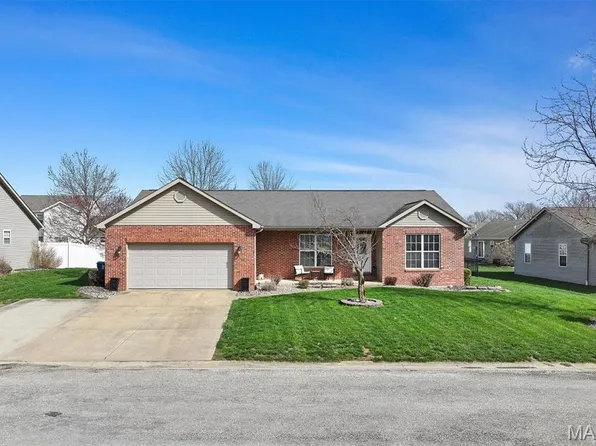 15 Rosewood Ln, Aviston, IL 62216