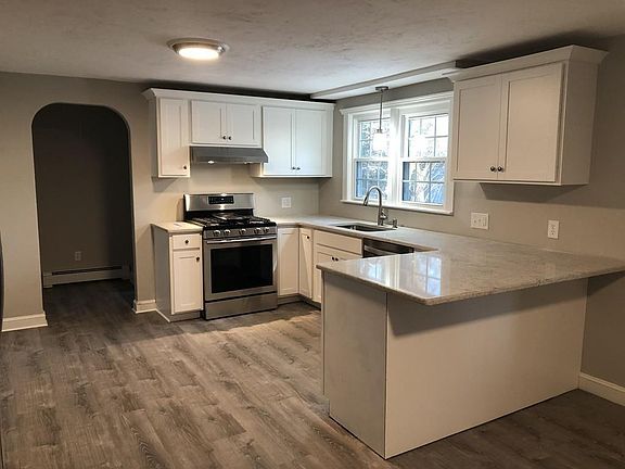 3rd image of 50 West St
