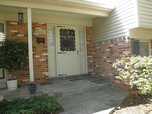 2nd image of 8626 Bunnell Dr