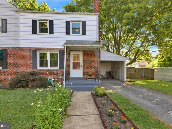 325 Elm Ct, Middletown, PA 17057