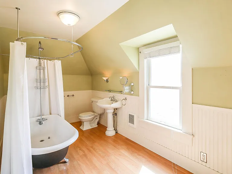 923 S Jefferson St — Photo 29