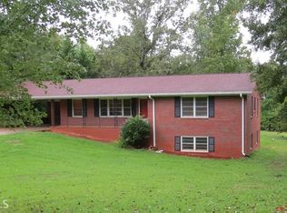 1534 Fernside Dr, Toccoa, GA 30577