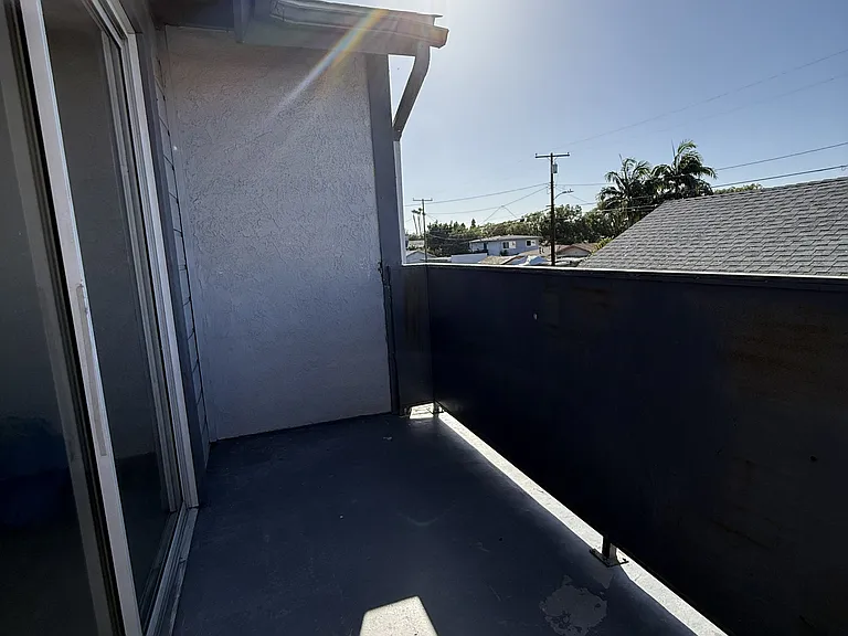 balcony