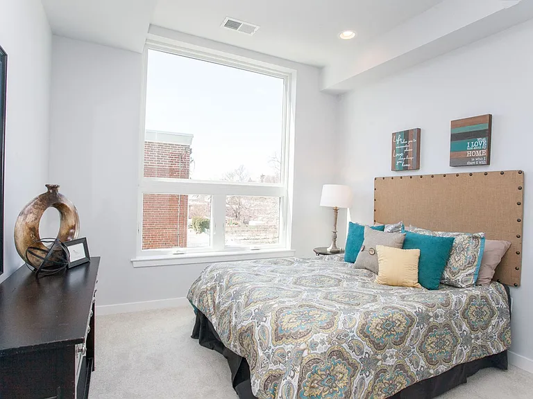 5938 Henry Ave LLC — Photo 22