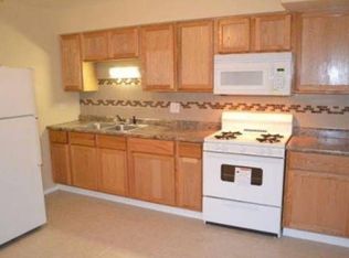 7855 S Coles Ave, Chicago, IL 60649