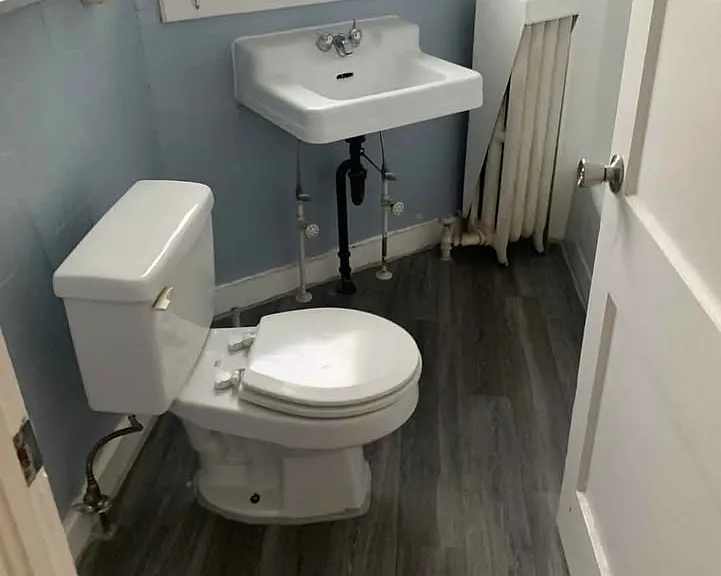 228 N Centre St #6 — Photo 7