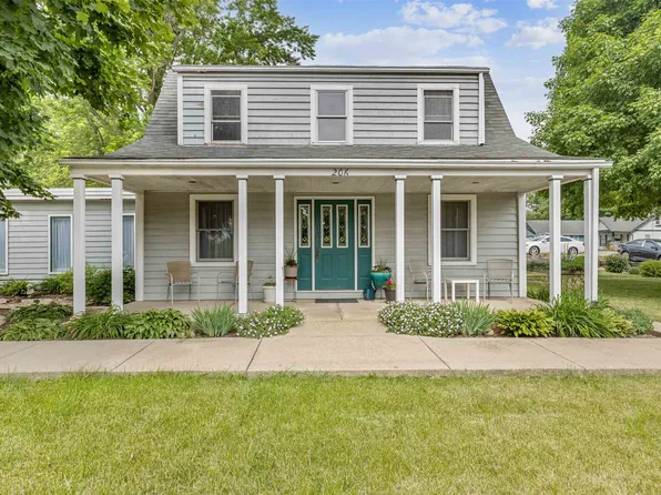 206 N Springfield Ave, Rockford, IL 61101