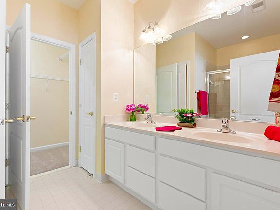 5th image of 43 Aspen Hill Dr #53-2