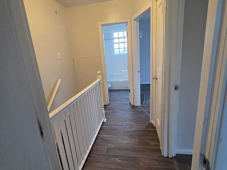 1411 NW Carden Ave #1411 — Photo 11