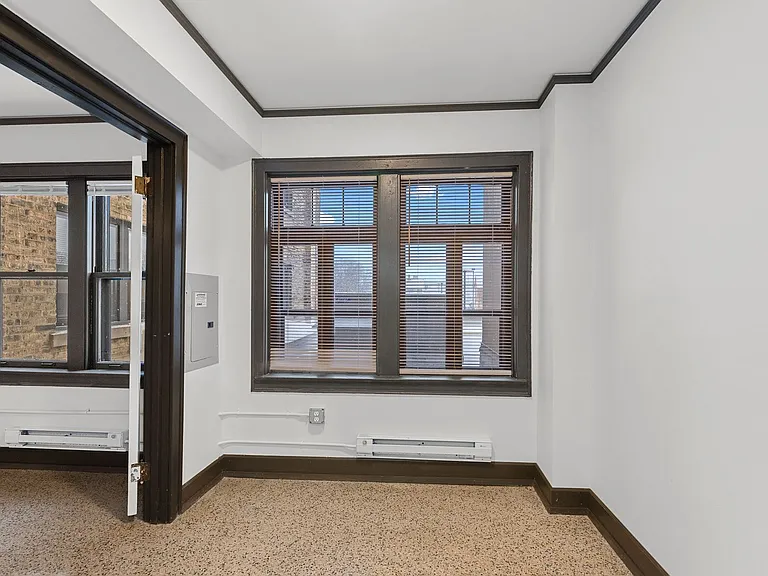 Concordia 27 Apartments - Free 1G Internet & Parking — Photo 20