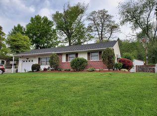 607 Phila Ave, Feasterville, PA