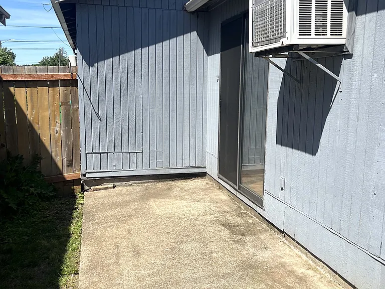 6910 SE Pardee St #A — Photo 30