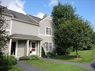 1st image of 5106 Applewood Cir