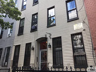 Rented by PadRabbit LLC