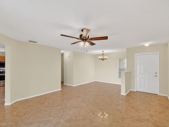 3rd image of 738 Perdido Heights Dr #0