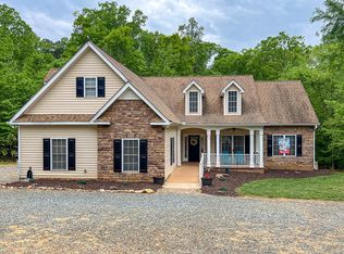 171 Long Meadow Dr, Clarksville, VA 23927