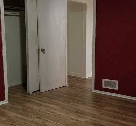 5th image of 157-159 Maryland Ave