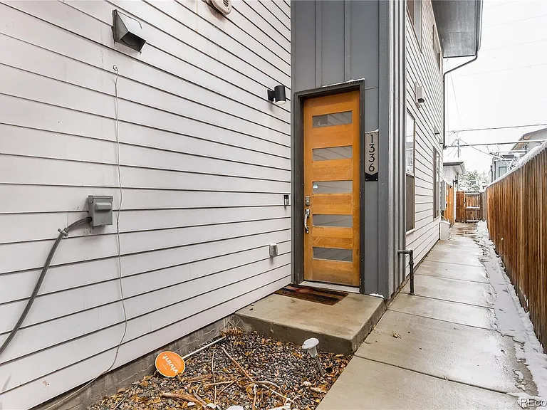 1336 Quitman St — Photo 2