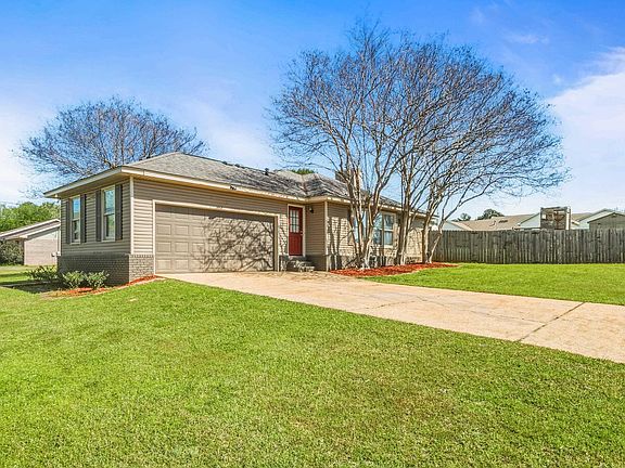 3rd image of 10433 Shadowview Rd