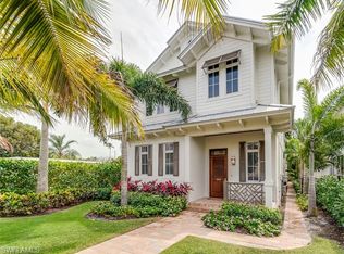 660 3rd Ave S, Naples, FL 34102