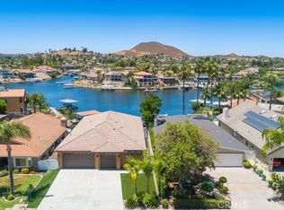 23630 Continental Dr, Canyon Lake, CA 92587