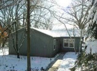 56 Quinsey Rd, Yorkville, IL 60560