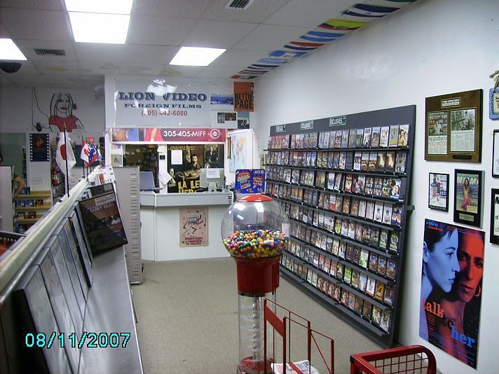 1st image of 1524 Ponce De Leon Blvd
