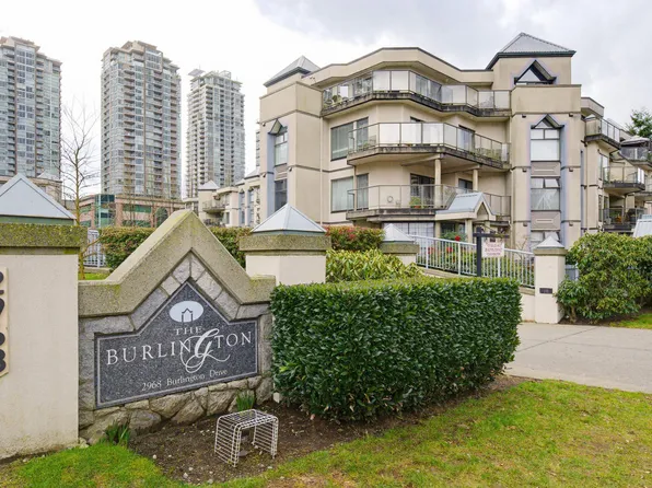 2968 Burlington Dr #411, Coquitlam, BC V3B 7N4