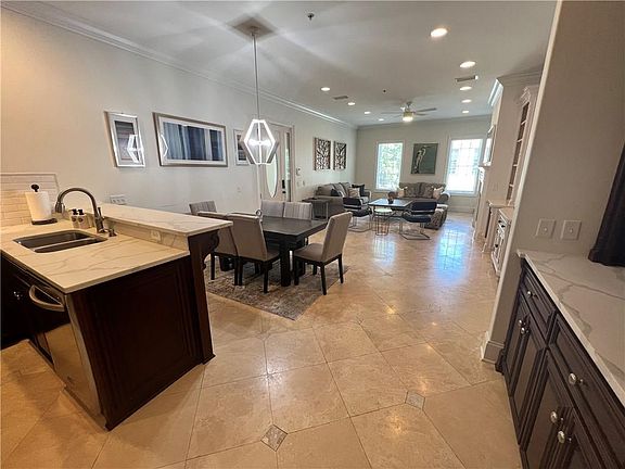 4th image of 3201 Prince Ln