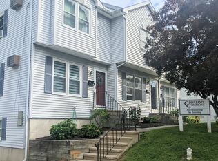 Cleveland Commons, Danbury, CT 06810