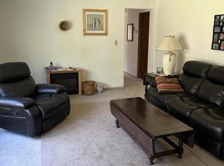 W225S4535 Guthrie Rd, Waukesha, WI 53189